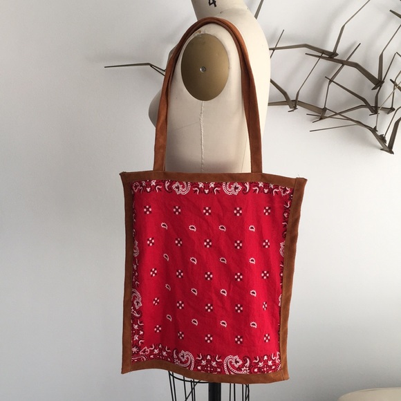 Karen Zambos Handbags - Karen Zambos bandana shoulder bag